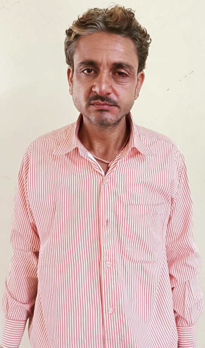 चोरी की मोटरसाइकिल के साथ आरोपी गिरफ्तार