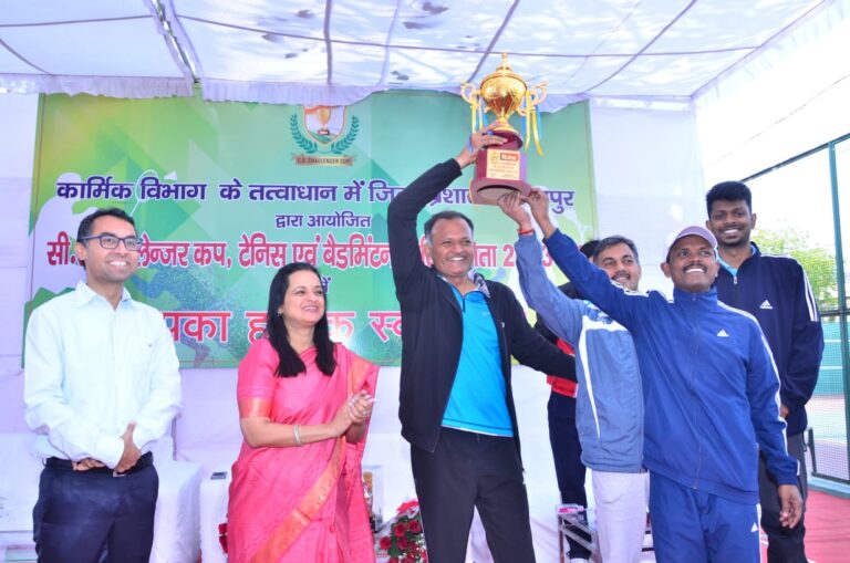 आई.ए.एस. टीम ने जीता सी.एस. चैलेंजर कप