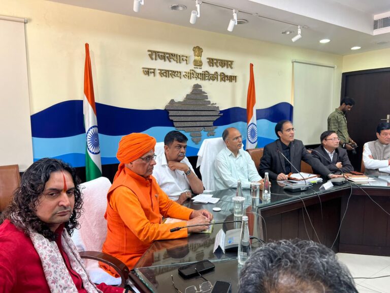 सालो से  इकट्ठे बिलो को जमा कराने में उपभोक्ताओं को छूट दी जाए  –  बालमुकुंद आचार्य