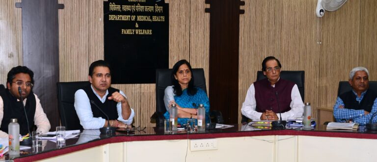 आमजन का जीवन बचाना ही हमारा पहला और आखिरी लक्ष्य हो, नशीली दवाओं की अवैध बिक्री पर सख्त कार्रवाई करे 