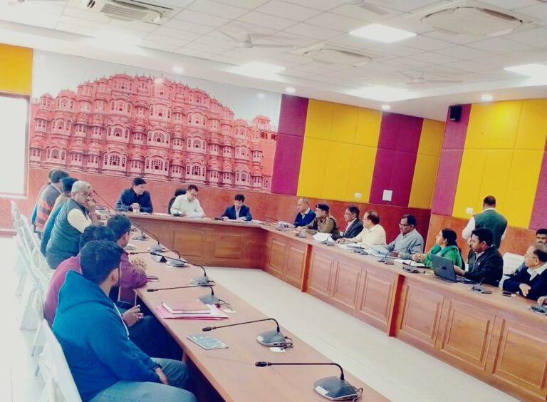 पर्यावरण समिति की बैठक में जिला कलेक्टर ने कहा शहर हवा की गुणवत्ता बेहतर बनाने के हर संभव प्रयास हो  