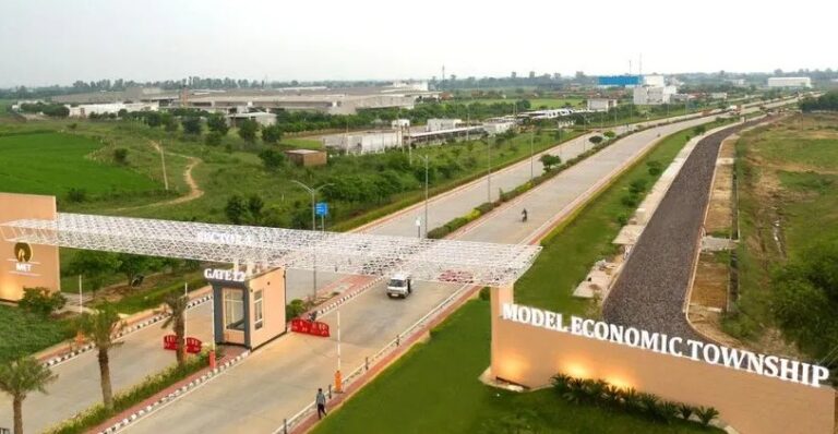 स्वीडिश कंपनी साब भारत में अपना पहला हथियार विनिर्माण संयंत्र हरियाणा के रिलायंस मेट सिटी में स्थापित करेगा