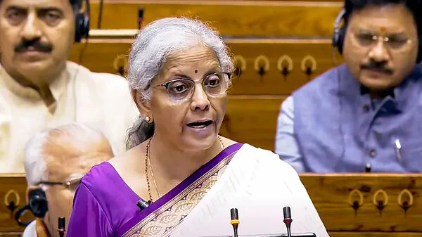 बजट में सरकार का फोकस गरीबों, महिलाओं, युवाओं और किसानों पर, महिलाओं और लड़कियों के लिए 3 लाख करोड़ का ऐतिहासिक ऐलान