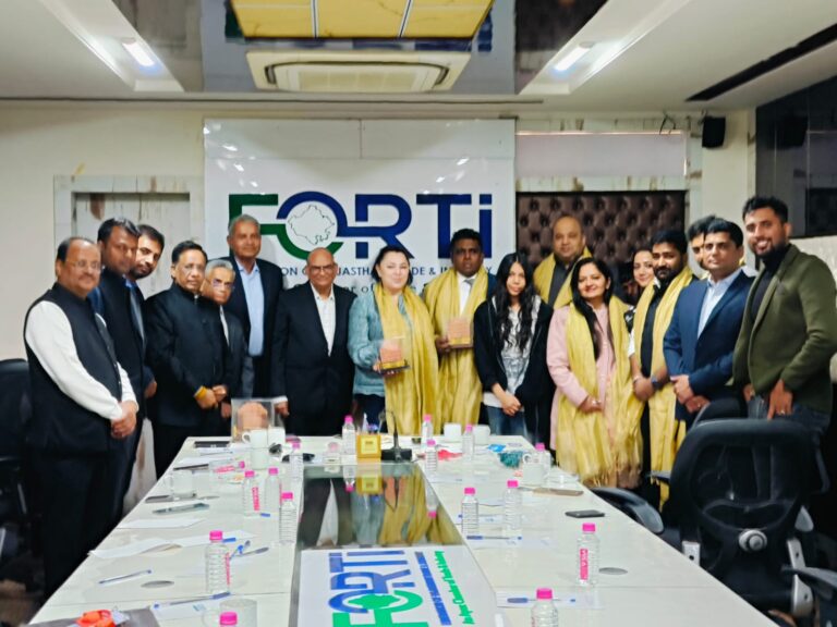 फोर्टी की रूस ,कजाकिस्तान और युगांडा के  प्रतिनिधियों के साथ वार्ता