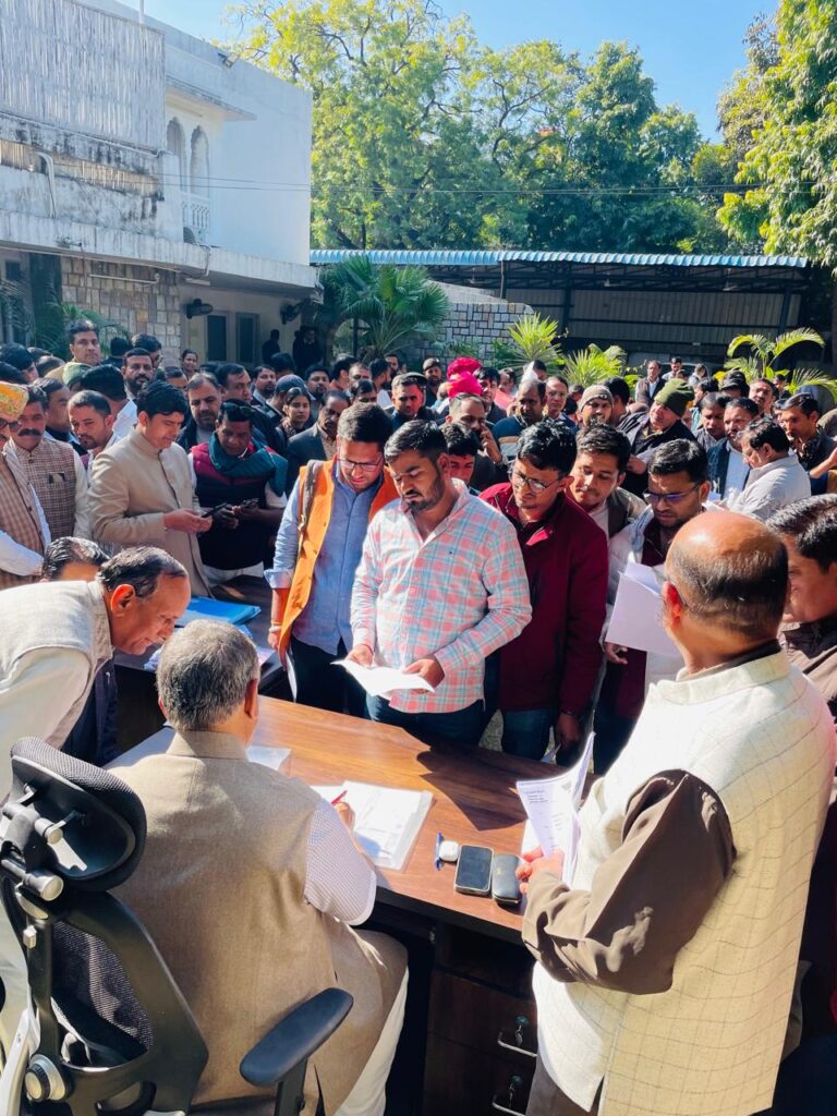 आमजन को बेहतर एवं सुगम स्वास्थ्य सेवाएं उपलब्ध प्राथमिकता – खींवसर 