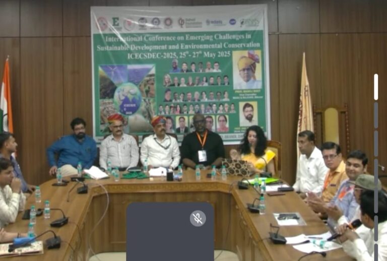 सतत विकास एवं पर्यावरण संरक्षण में उभरती चुनौतियों पर आयोजित कार्यक्रम का हुआ समापन 
