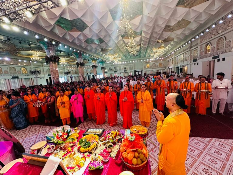 गुरु पूर्णिमा महोत्सव में सनातन गुरुकुल परंपरा का वैज्ञानिक चिंतन 