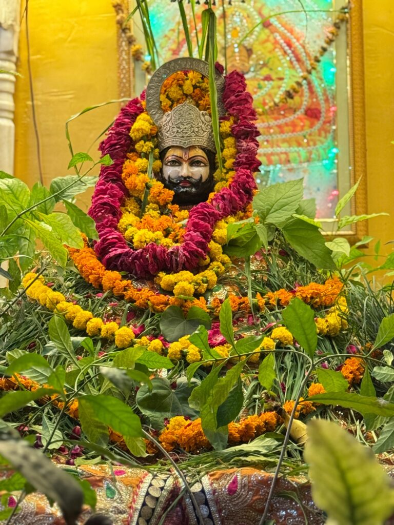 गीता गायत्री मंदिर में भौम प्रदोष धूमधाम से मनाया गया