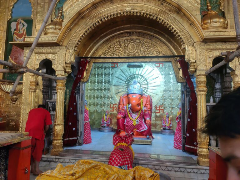 मोती डूंगरी गणेश मंदिर में गणेश जन्मोत्सव का शुभारम्भ  20 अगस्त से, एआई कैमरों से होगी निगरानी 