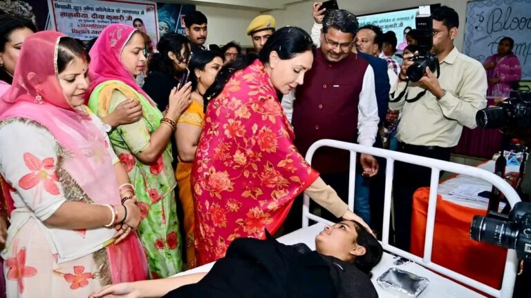 दिया कुमारी के जन्मदिन पर ओम शिव भगवती संस्थान ने आयोजित किया रक्तदान शिविर