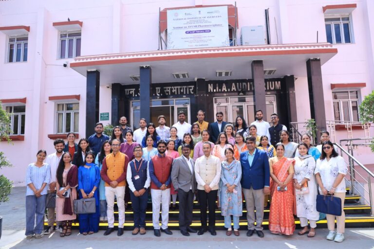 आयुष औषधियों की सुरक्षा हमारी प्राथमिक जिम्मेदारी है – प्रो शर्मा