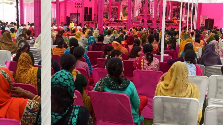 भागवत कथा में पहले दिन बताया कथा का माहात्म्य